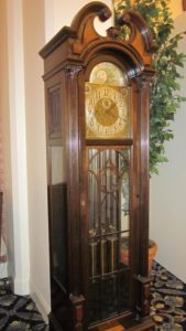 grandfather-clock-move