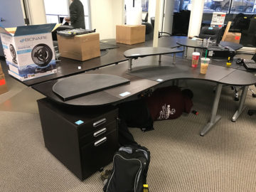 Installing desk parts